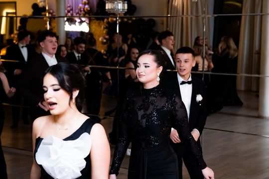 Bal maturalny Katolickiego Liceum Ogólnokształcącego w Radomiu (zdjęcia)