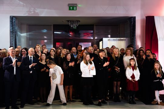 Studniówka III Liceum Ogólnokształcącego im. płk Dionizego Czachowskiego (zdjęcia) Studniówka III Liceum Ogólnokształcącego im. płk Dionizego Czachowskiego (zdjęcia)