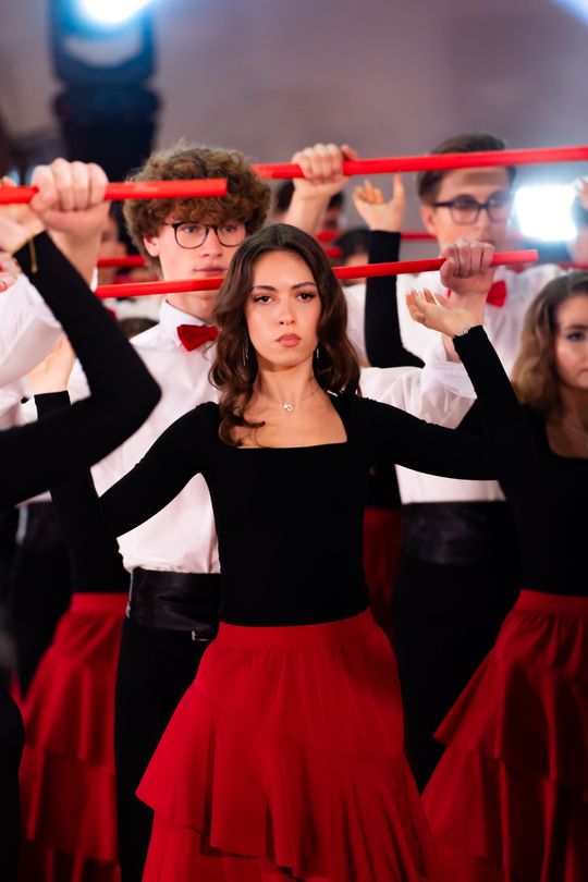 Studniówka III Liceum Ogólnokształcącego im. płk Dionizego Czachowskiego (zdjęcia)