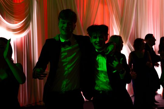 Studniówka III Liceum Ogólnokształcącego im. płk Dionizego Czachowskiego (zdjęcia)