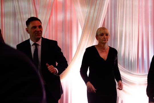 Studniówka III Liceum Ogólnokształcącego im. płk Dionizego Czachowskiego (zdjęcia)