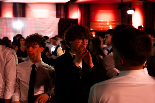 Studniówka III Liceum Ogólnokształcącego im. płk Dionizego Czachowskiego (zdjęcia) Studniówka III Liceum Ogólnokształcącego im. płk Dionizego Czachowskiego (zdjęcia)