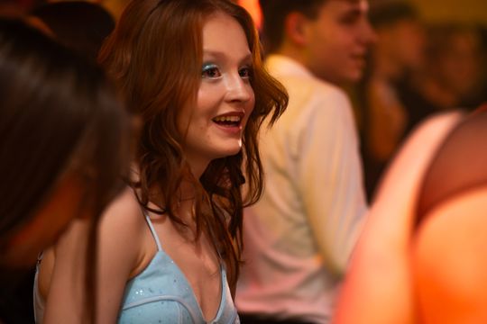 Studniówka III Liceum Ogólnokształcącego im. płk Dionizego Czachowskiego (zdjęcia)