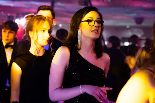 Studniówka III Liceum Ogólnokształcącego im. płk Dionizego Czachowskiego (zdjęcia)