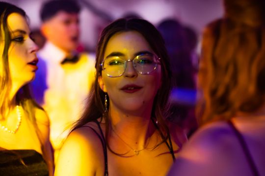 Studniówka III Liceum Ogólnokształcącego im. płk Dionizego Czachowskiego (zdjęcia)