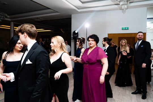 Bal maturalny Zespołu Szkół Plastycznych w Radomiu (zdjęcia)
