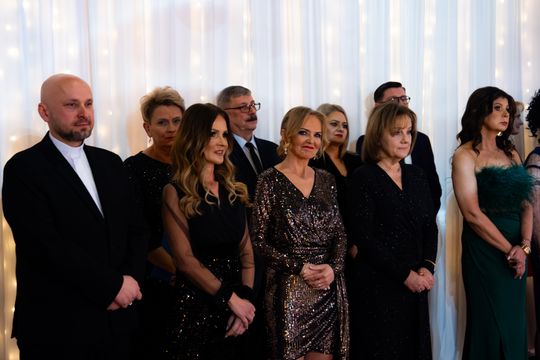 Studniówka IV Liceum Ogólnokształcącego im. dr. Tytusa Chałubińskiego w Radomiu (zdjęcia)