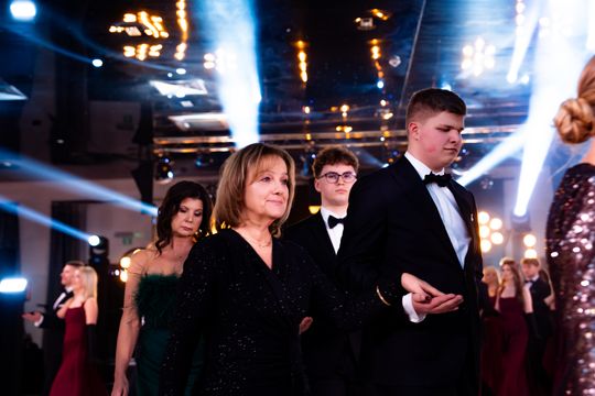 Studniówka IV Liceum Ogólnokształcącego im. dr. Tytusa Chałubińskiego w Radomiu (zdjęcia)