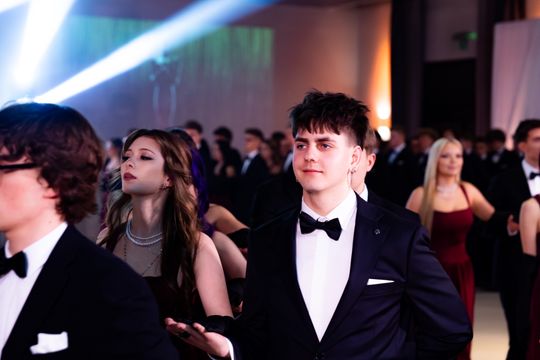 Studniówka IV Liceum Ogólnokształcącego im. dr. Tytusa Chałubińskiego w Radomiu (zdjęcia)