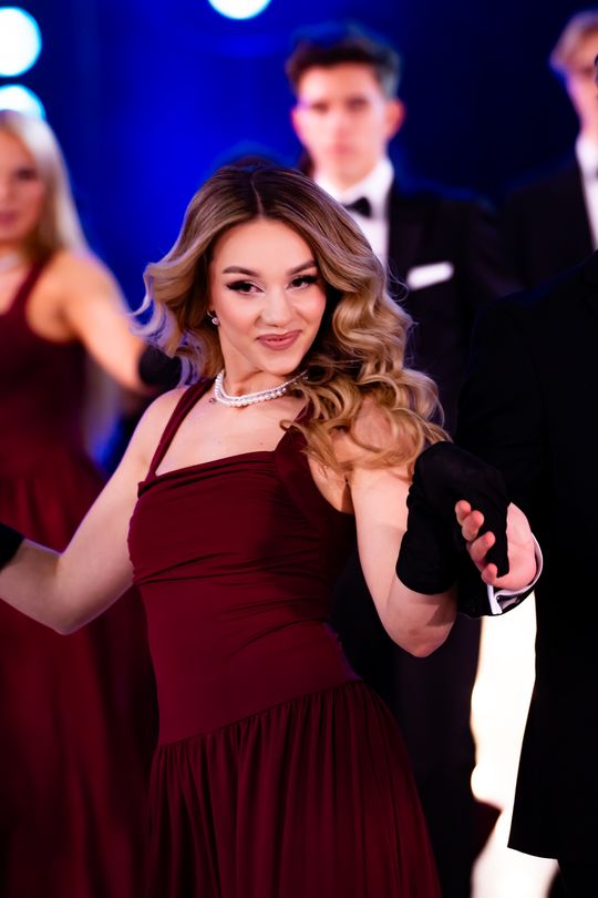 Studniówka IV Liceum Ogólnokształcącego im. dr. Tytusa Chałubińskiego w Radomiu (zdjęcia)