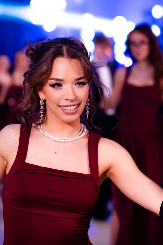 Studniówka IV Liceum Ogólnokształcącego im. dr. Tytusa Chałubińskiego w Radomiu (zdjęcia)