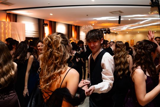 Studniówka IV Liceum Ogólnokształcącego im. dr. Tytusa Chałubińskiego w Radomiu (zdjęcia)