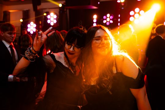 Studniówka IV Liceum Ogólnokształcącego im. dr. Tytusa Chałubińskiego w Radomiu (zdjęcia)