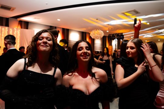 Studniówka IV Liceum Ogólnokształcącego im. dr. Tytusa Chałubińskiego w Radomiu (zdjęcia)