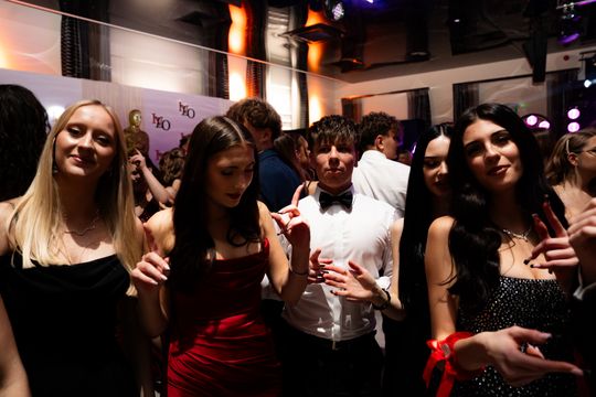 Studniówka IV Liceum Ogólnokształcącego im. dr. Tytusa Chałubińskiego w Radomiu (zdjęcia)