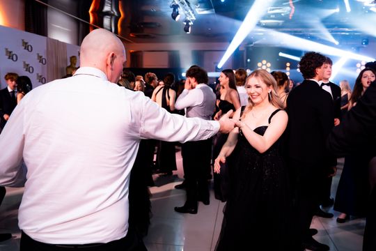 Studniówka IV Liceum Ogólnokształcącego im. dr. Tytusa Chałubińskiego w Radomiu (zdjęcia)