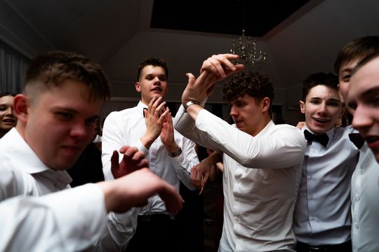 Studniówka Liceum Ogólnokształcącego im. M. Dąbrowskiej w Pionkach (zdjęcia)