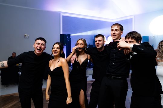 Studniówka Liceum Ogólnokształcącego im. M. Dąbrowskiej w Pionkach (zdjęcia)