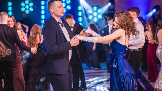 Studniówki 2026: Liceum Ogólnokształcące im. Armii Krajowej w Białobrzegach (zdjęcia)