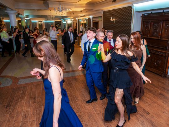 Studniówki 2026: Zespół Szkół Drzewnych i Leśnych w Garbatce-Letnisku (zdjęcia)