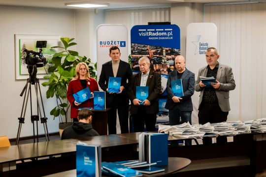 Prezentacja publikacji %22Gwiazdy Radomskiego Sportu%22 016.jpg