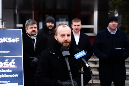 Konferencja prasowa dot.  planowanego wdrożenia KSeF (zdjęcia)