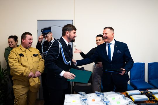 Nowy sprzęt dla OSP z gminy Wyśmierzyce (zdjęcia) Nowy sprzęt dla OSP z gminy Wyśmierzyce (zdjęcia)