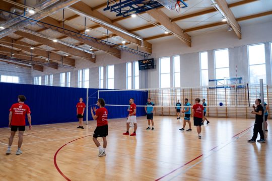 Mistrzostwa Służb Mundurowych i Medycznych w piłkę Siatkową (zdjęcia)