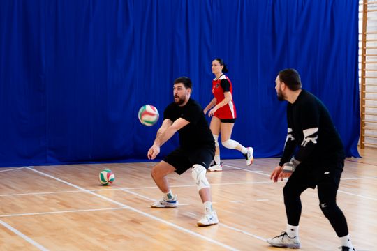 Mistrzostwa Służb Mundurowych i Medycznych w piłkę Siatkową (zdjęcia)