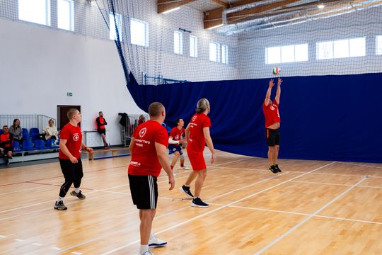 Mistrzostwa Służb Mundurowych i Medycznych w piłkę Siatkową (zdjęcia)