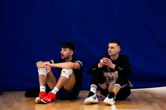 Mistrzostwa Służb Mundurowych i Medycznych w piłkę Siatkową (zdjęcia)