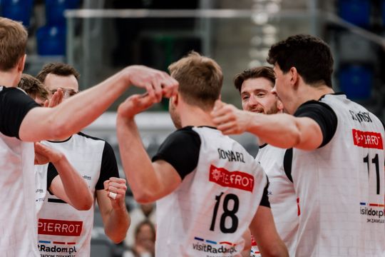 Pierrot Czarni Radom - Nowak-Mosty MKS Będzin (zdjęcia)