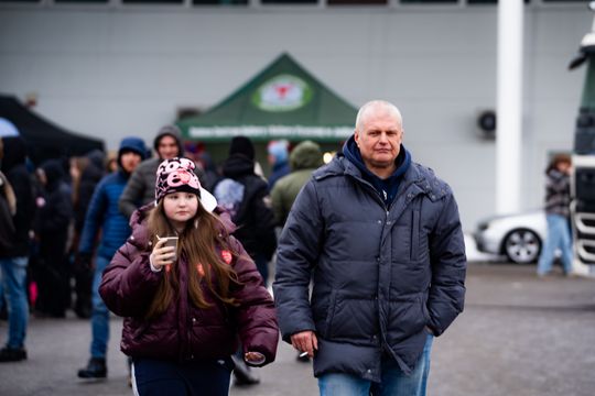 Charytatywny Drift Show na terenie E.Leclerc Radom (zdjęcia)