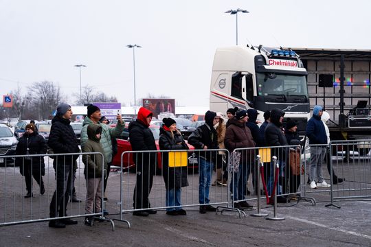 Charytatywny Drift Show na terenie E.Leclerc Radom (zdjęcia)