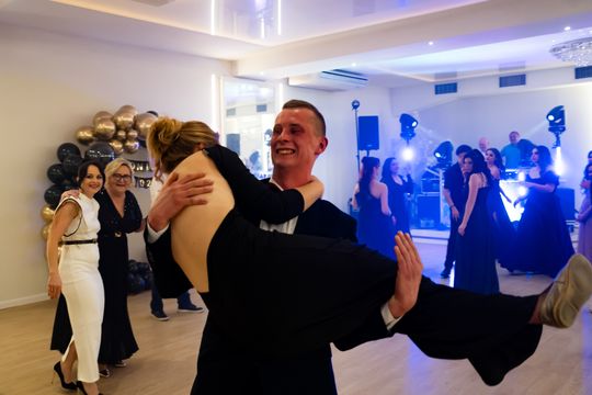 Studniówka - Zespół Szkół Zawodowych im. mjra Henryka Dobrzańskiego Hubala (zdjęcia)