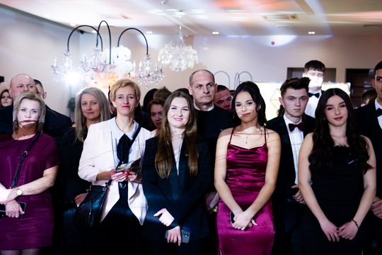 Studniówka Zespołu Szkół Ekonomicznych (zdjęcia)