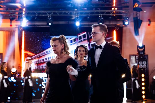 Studniówka Zespołu Szkół Ekonomicznych (zdjęcia)