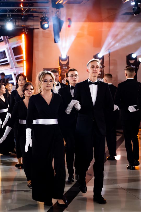 Studniówka Zespołu Szkół Ekonomicznych (zdjęcia)