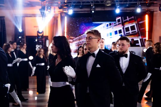 Studniówka Zespołu Szkół Ekonomicznych (zdjęcia)