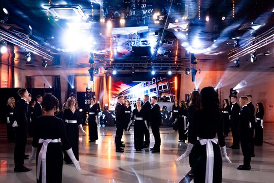 Studniówka Zespołu Szkół Ekonomicznych (zdjęcia)