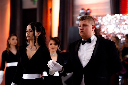 Studniówka Zespołu Szkół Ekonomicznych (zdjęcia)