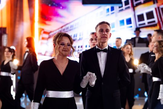 Studniówka Zespołu Szkół Ekonomicznych (zdjęcia)