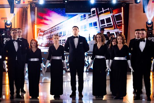 Studniówka Zespołu Szkół Ekonomicznych (zdjęcia)