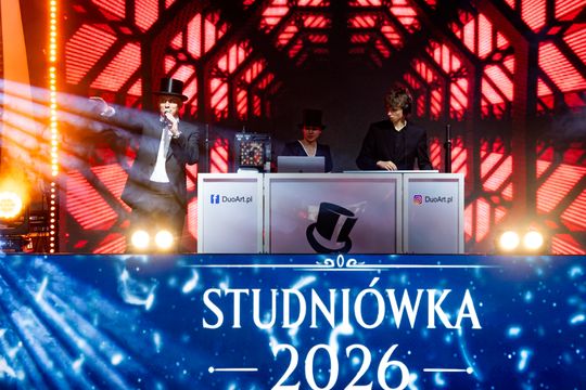 Studniówka Zespołu Szkół Ekonomicznych (zdjęcia)