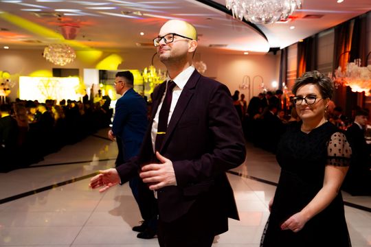 Studniówka Zespołu Szkół Ekonomicznych (zdjęcia)