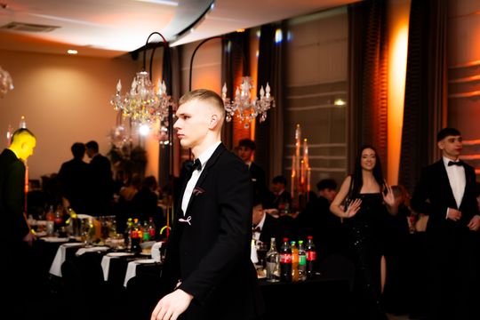 Studniówka Zespołu Szkół Ekonomicznych (zdjęcia)