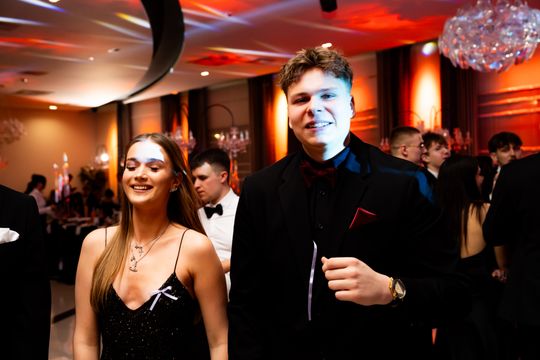 Studniówka Zespołu Szkół Ekonomicznych (zdjęcia)