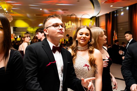 Studniówka Zespołu Szkół Ekonomicznych (zdjęcia)