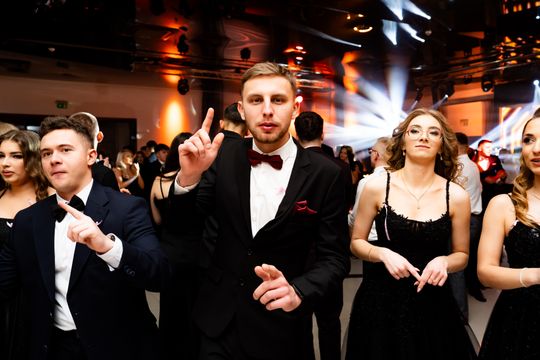 Studniówka Zespołu Szkół Ekonomicznych (zdjęcia)