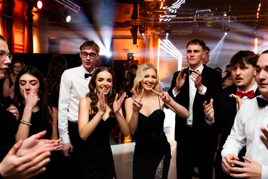 Studniówka Zespołu Szkół Ekonomicznych (zdjęcia)